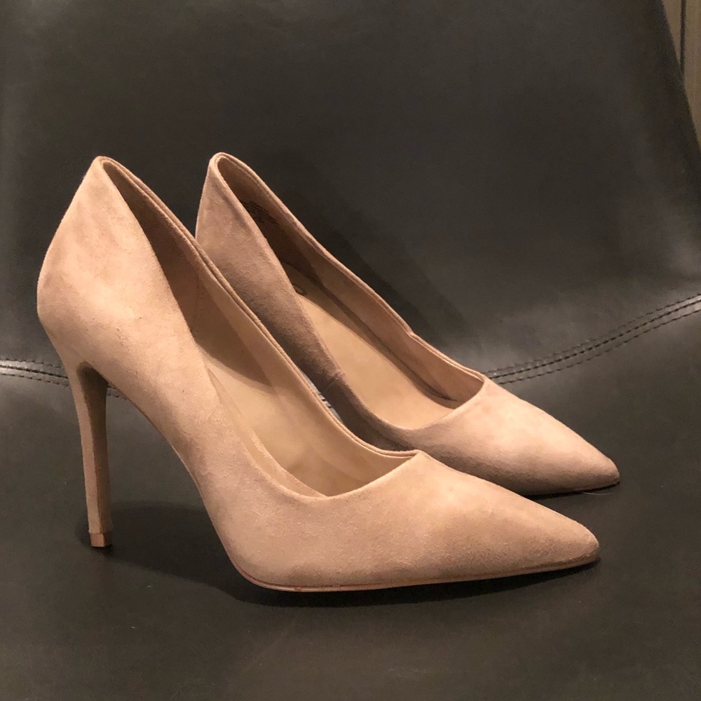 Nude heels